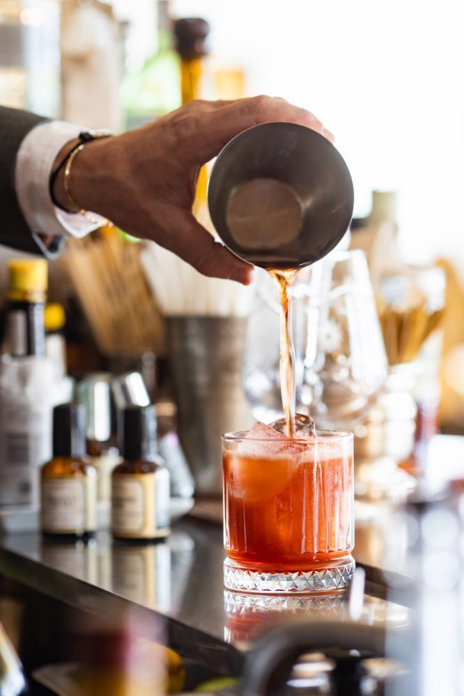 Bar